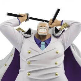One Piece - Figurine Garp  -  ONE PIECE