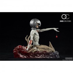 Berserk - Figurine Griffith The Fallen Hawk  - TSUME