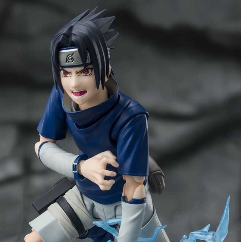 Naruto - Figurine Sasuke - SHF  -  NARUTO