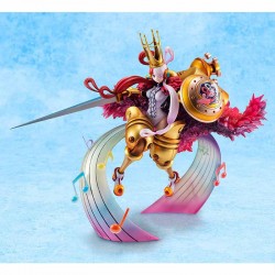 One Piece - Figurine Uta - Portrait Of Pirates  -  ONE PIECE