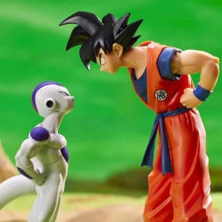 Dragon Ball Z - Figurines Goku et Freezer - Battle on Planet Namek  -  DRAGON BALL Z