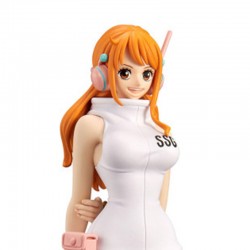 One Piece - Figurine Nami Egg Head - The Grandline Series  -  ONE PIECE