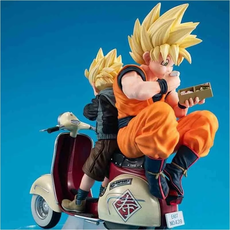 Dragon Ball Z - Diorama Son Goku & Gohan & Motorbike - Desktop  -  DRAGON BALL Z