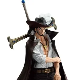 One Piece - Figurine Mihawk - Ichibansho Beyond the Trials  -  ONE PIECE