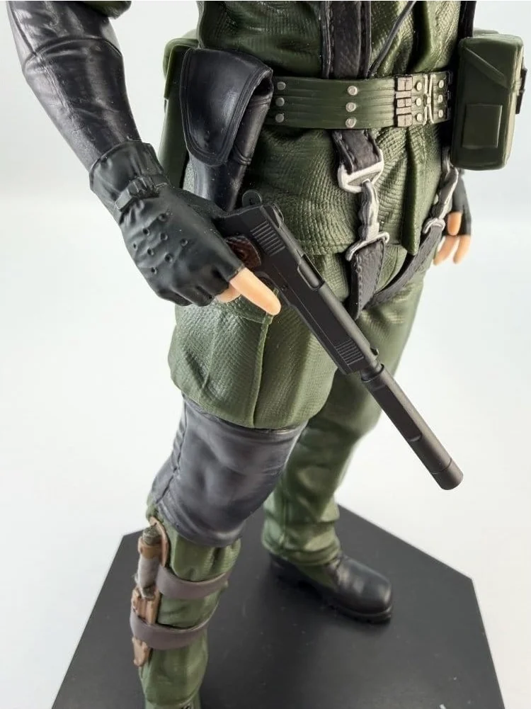 Metal Gear Solid: Snake Eater - Figurine Naked Snake  - JEUX VIDEO
